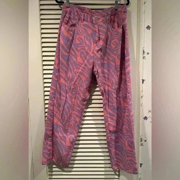 SHEIN Pink and Purple Print Wide Leg Jeans in Size 1X - Picture 1 of 5